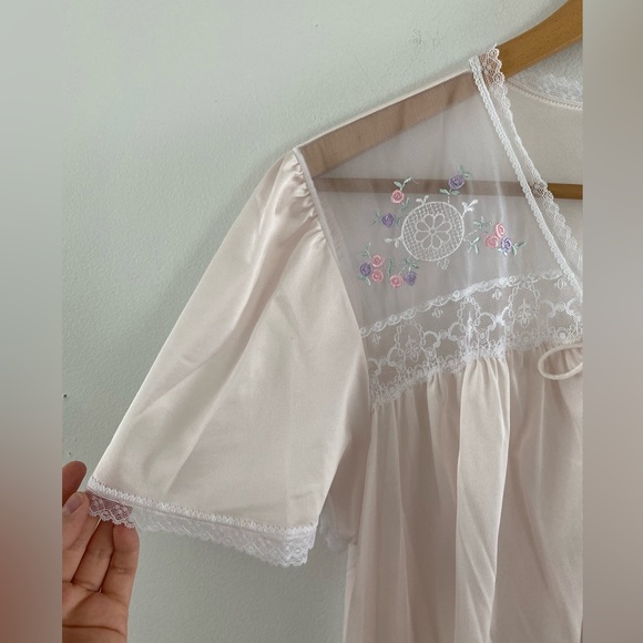 Vintage 80s Light Pink Lacey Slip Dress w/ Floral Detail - Picture 3 of 7